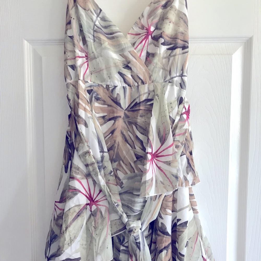 NWT Fashion Nova Tropical Dress